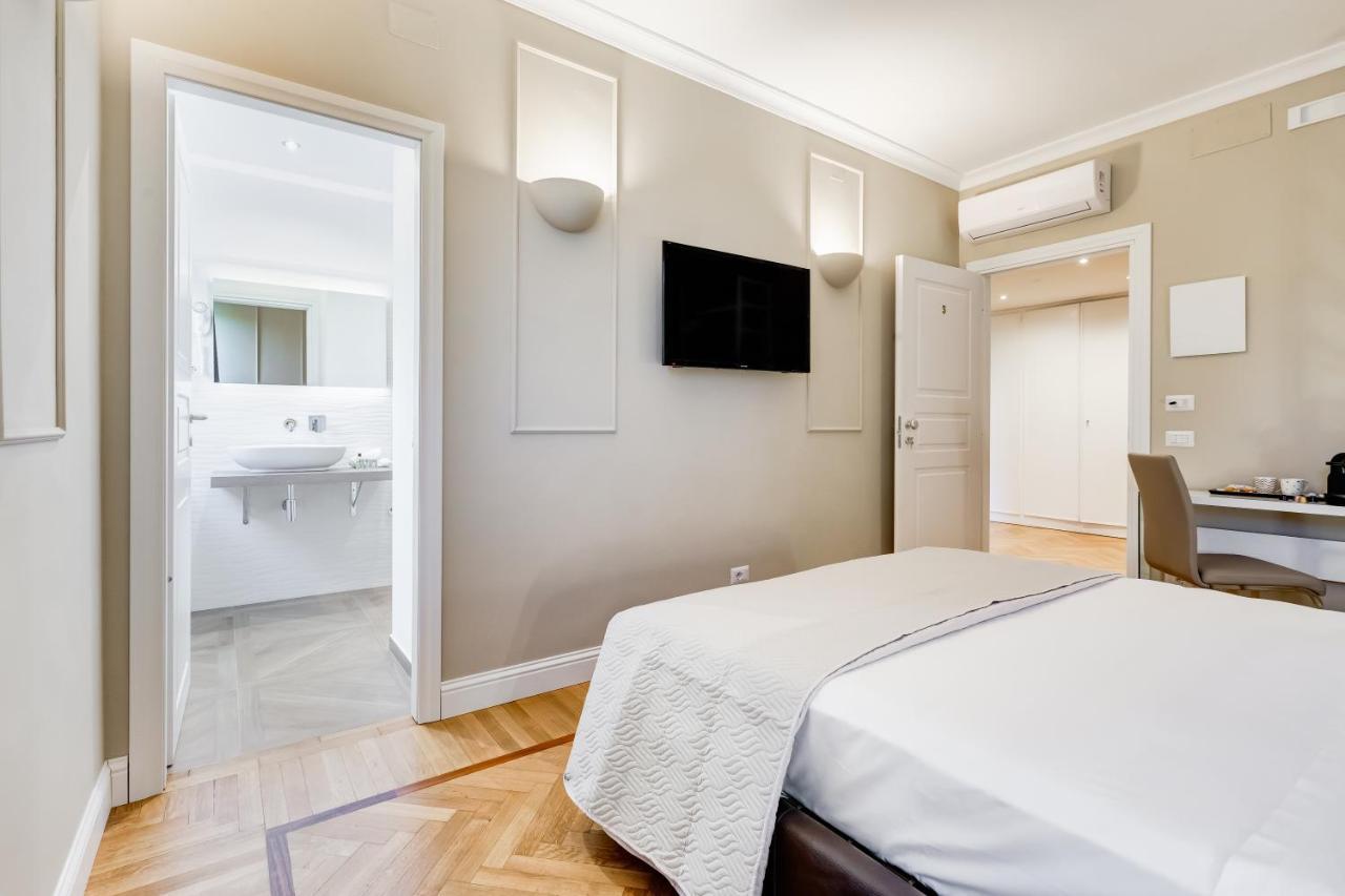 Mellini Palace Suites By Premium Suites Collection โรม ภายนอก รูปภาพ