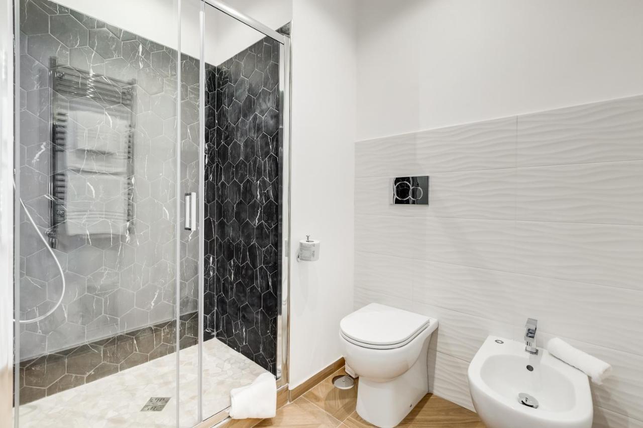 Mellini Palace Suites By Premium Suites Collection โรม ภายนอก รูปภาพ